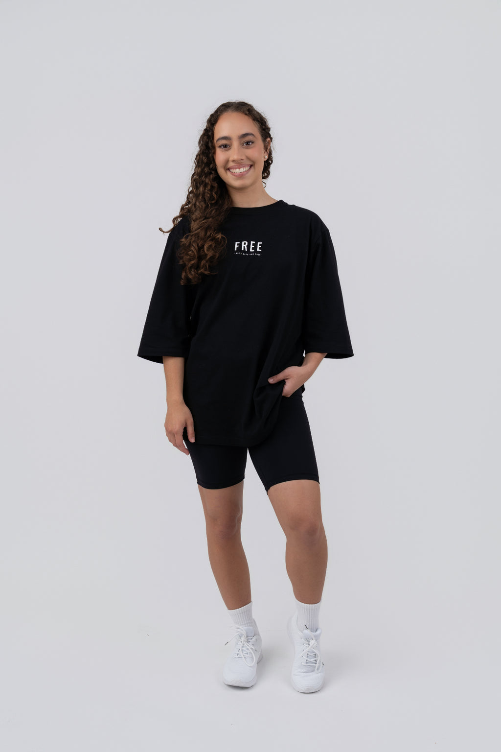 FREE Oversized T-Shirt Black - full length front