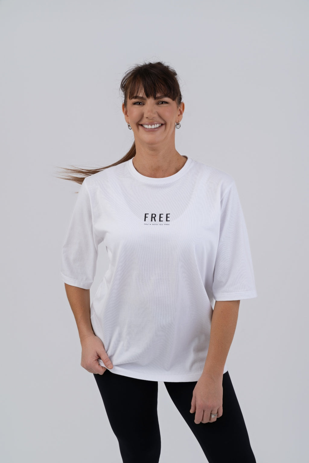 FREE Oversized Tee White - front