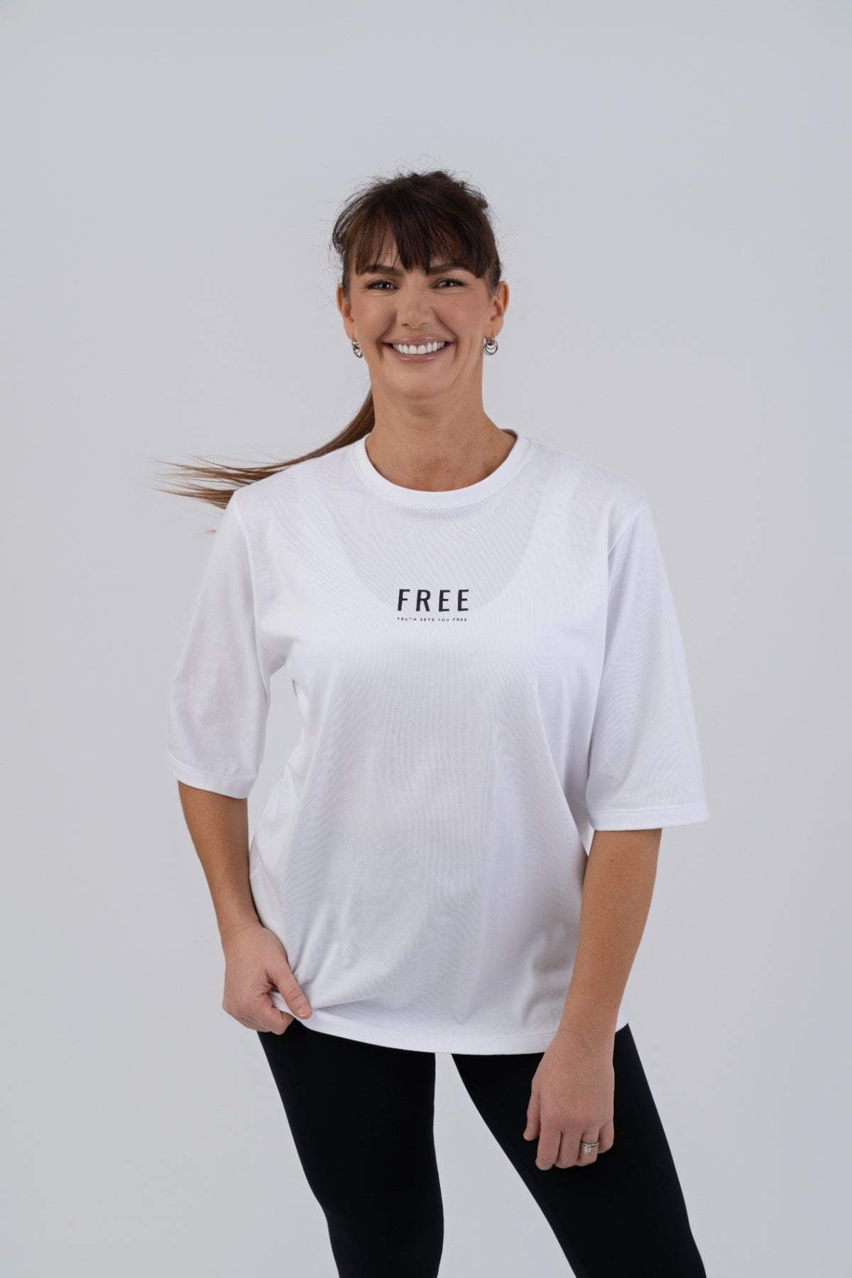 FREE Oversized Tee White - front