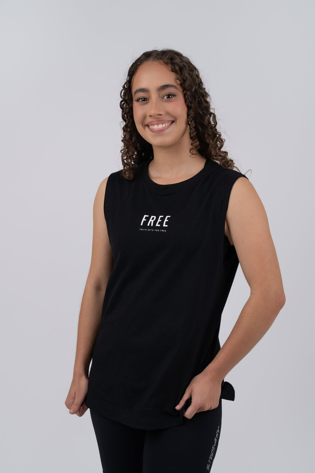 FREE Muscle Tee Black - model front